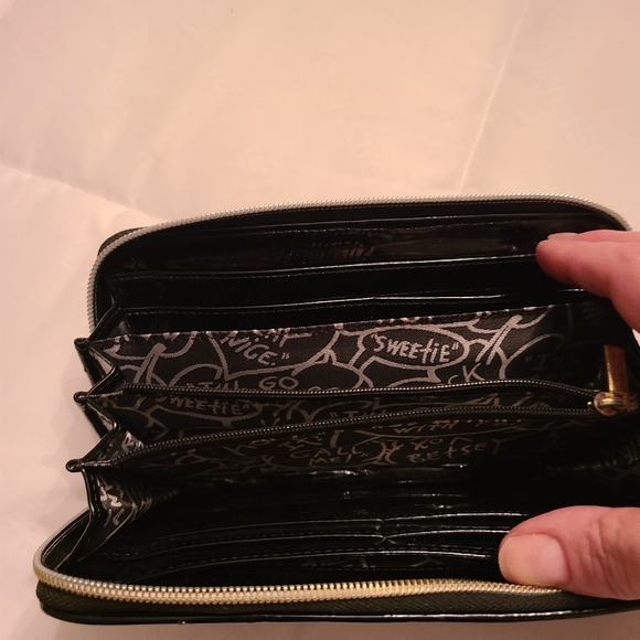 Betty Johnson sequin wallet!! GORGEOUS - Picture 3 of 6